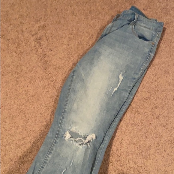 Jeans - Picture 2 of 4